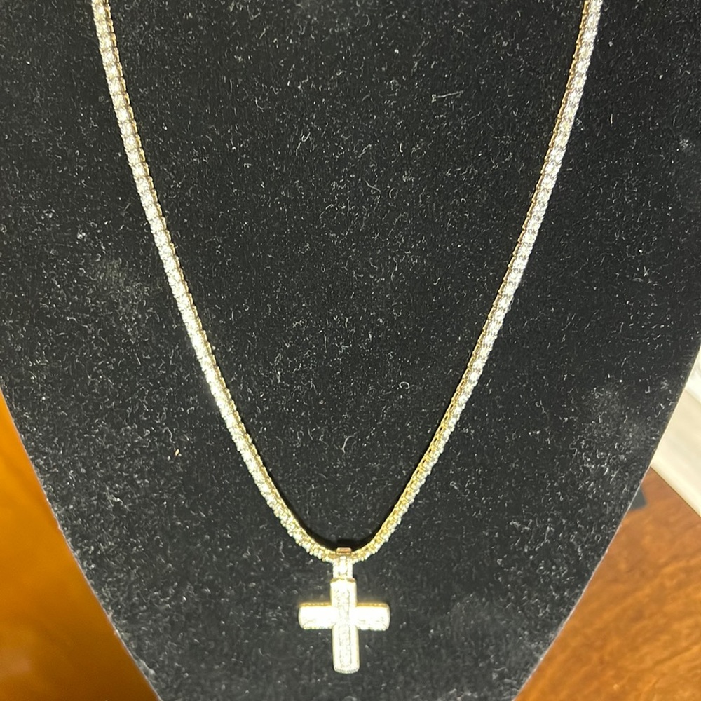 DIAMOND TENNIS NECKLACE WITH DIAMOND PENDANT